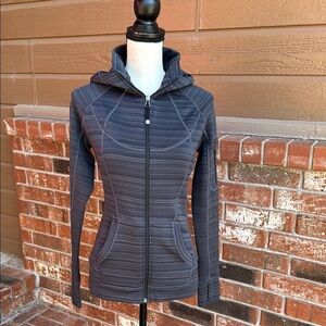 Athleta Striped Strength Hoodie Gray Zipped Jacket Women's Size Small